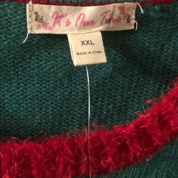 Festive Green Christmas Sweater with Reindeer Design - Picture 6 of 9